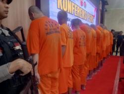Kerusuhan DPRD Cirebon, Kerugian Capai Rp10 M, 28 Orang jadi Tersangka