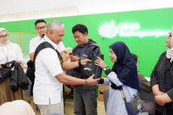 Pelayanan Sepenuh Hati di Hari Pelanggan, Hadirkan Senyum bagi Peserta