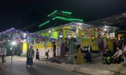 Tradisi Grebeg Maulid Warga Pandansari Berebut Aneka Perabotan Rumah Tangga
