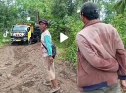 Beredar Video Kades Panggarangan Diduga Lecehkan Profesi Wartawan dan LSM