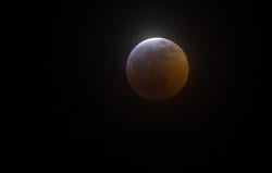 Fenomena Gerhana Bulan Total 7 September 2025, Muhammadiyah Imbau Umat Laksanakan Salat Gerhana
