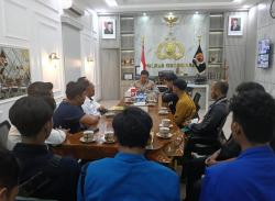 Datangi Polres Grobogan, Sejumlah Aktivis Pertanyakan Penanganan Kasus Hingga Biaya SIM
