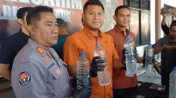 Polisi Sergap Mobil Pikap Bawa 7 Karung Miras Arak ke Jombang, Satu Orang Ditangkap