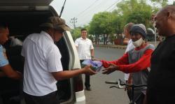 Peduli Sesama, Lapas Batang Bagikan Makan Gratis 