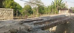 Akses Ribuan Warga Palumbonsari Terputus, Jembatan Bambu Darurat Hasil Swadaya Jadi Penyelamat