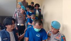 Bandit Gabah Kocar-Kacir! Mobil Nyungsep, Satu Tertangkap Memalukan Saat BAB