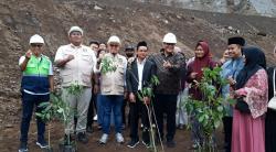 Garut Jadi Daerah Pertama Terapkan Wajib Tanam Pohon Bagi Calon Pengantin