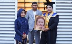 Kisah Inspiratif Qori Safa Nurzikha, Anak Driver Ojol Lulus Cumlaude dengan IPK 3,95 di Undip