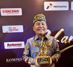 Gubernur Kalteng Kembali Terima Penghargaan Terkait Kepedulian Layanan Kesehatan dan Gizi Anak
