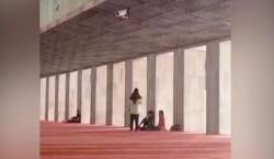 Viral! Satpam Masjid Istiqlal Tegur Jemaah dengan Nada Tinggi Lewat Pengeras Suara