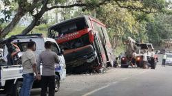 Detik-detik Mencekam Kecelakaan Bus Pariwisata di Gunung Bromo Jalan Raya Sukapura, 6 Nyawa Melayang