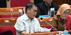Miris! Anggaran Pendidikan Rp55 Triliun, Makan Bergizi Gratis Capai Rp335 Triliun