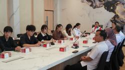 Delapan Mahasiswa asal Tiongkok Ikuti Student Exchange