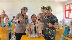 Kepolisian Pantau Langsung Penyaluran Program MBG di Padang Jaya
