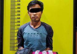 Polsek Pasir Penyu  Tangkap Pengedar Sabu di Kebun Sawit