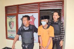 Pasutri Disiram Cairan Kimia oleh Tetangga, Polisi Gerak Cepat Tangkap Pelaku!
