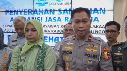 Dirgakum Polantas Polri Tinjau Korban Luka Kecelakaan Bus Maut di Jember