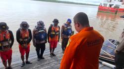 Perahu Ketinting Tabrak Kayu di Sungai Asmat, Enam Selamat Satu Balita Masih Hilang