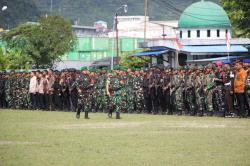 4.448 Personel Gabungan TNI–Polri Apel Pasukan Pengamanan Kunjungan Kerja Wapres di Papua