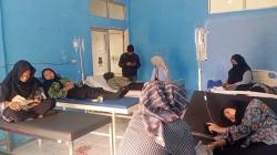 Belasan Pelajar Garut Dilarikan ke Puskesmas, Diduga Keracunan