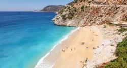 Liburan Musim Panas Diperpanjang, Nikmati Sinar Matahari di Sepanjang Pantai Turki