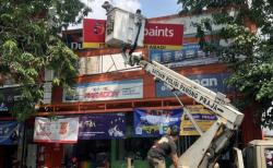 Tak Berizin, 155 Reklame Ilegal Ditertibkan Pemkot Surabaya