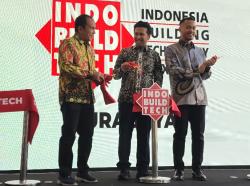 Ekonomi Jatim Tumbuh 5,2%, Emil Dardak Optimis Bisa Tembus 6% Akhir Tahun