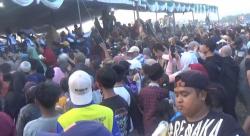 39 Tumpeng Tahu dan Sayur Diarak Keliling Desa di Jombang, Warga Ramai-ramai Berebut