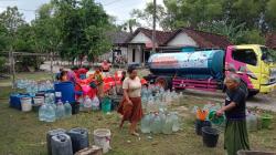 Sejumlah Titik di Bojonegoro Masih Krisis Air Bersih, BPBD Salurkan 115 Tangki ke 13 Desa