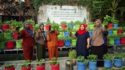 Dari Kampung Iklim hingga Danau Cinta, Perusahaan Ini Raih Penghargaan Kabupaten Karawang