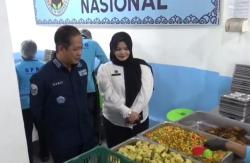 Hanif Faisol Ingatkan Pentingnya Pengelolaan Limbah MBG di Batam