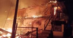 Api Lahap Permukiman Padat Belakang Terminal Balikpapan Permai, 3 Rumah Terbakar