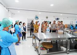 Kapolri Tinjau SPPG Polri di Semarang, Tegaskan Kualitas Gizi dan Kebersihan Jadi Standar Utama