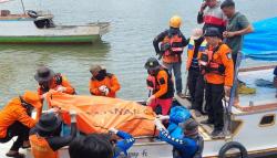 Nelayan Hilang di Laut Pangkep Ditemukan Tewas Usai Viral Kapalnya Berlayar Tanpa Awak