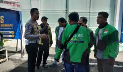 HUT Lalu Lintas ke-70 di Sukoharjo, Pengemudi Ojol Dapat Layanan Serba Gratis dari Polisi