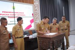 Pemkab Sragen Perkuat Tata Kelola Pemerintahan, Bupati Teken Internal Audit Charter