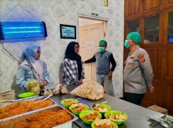 Kapolres Pidie Jaya Tinjau Dapur MBG di Trienggadeng Pastikan Kelayakan dan Kebersihan