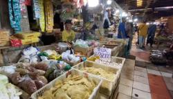 Warga Menjerit! Beras, Telur dan Daging Ayam di Lebak Kompak Naik Harga