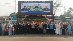 Kapolres Ciamis Fasilitasi 10 Warga Berangkat Umrah, dari Kepala Desa hingga Guru