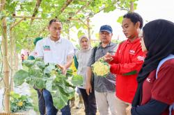 Peringati Hari Tani, PT EWINDO Latih Petani Karawang Gunakan Teknologi Pertanian