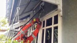 Heboh, Ular Piton Sepanjang 1,5 Meter Ditemukan di Ventilasi Kamar Rumah Warga Palangka Raya