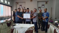 Pemkab Bangka Barat Salurkan Rp1,7 Miliar Bantuan Keuangan untuk 12 Partai Politik