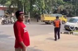Viral Mobil Sule Ditilang Petugas Dishub, Ekspresinya Melas