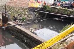Geger! Warga Kerja Bakti di Dayeuhkolot Temukan Mayat di Selokan
