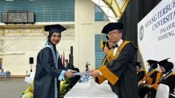 Universitas Taruna Bakti Dorong Wisudawan Buka Banyak Pintu di Dunia Kerja Global