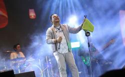 Penampilan Wali Band Hibur Ribuan Santri Pondok Gontor Ponorogo