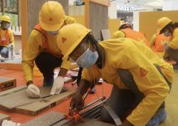 Tukang Bangunan Adu Skill Menuju Kancah Internasional