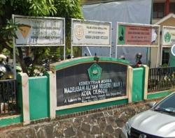 Kepala MAN 1 Cilegon Bantah Isu Setoran Parkir, Kemenag Warning Fokus Didik Anak