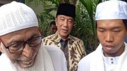 Pesan Mendalam Abu Bakar Ba'asyir kepada Jokowi: Mengamalkan Hukum Islam dengan Baik