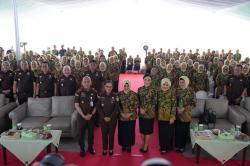 Kejari Karawang Jadi Tuan Rumah Pertemuan dan Konsultasi IAD Jawa Barat, Ini Pesan Kajati